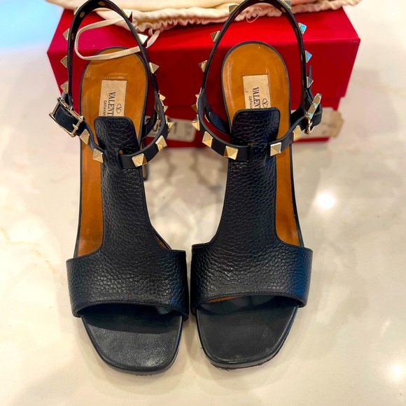 Valentino Rockstud block heel sandals. Size 39. Great condition! - Picture 11 of 12